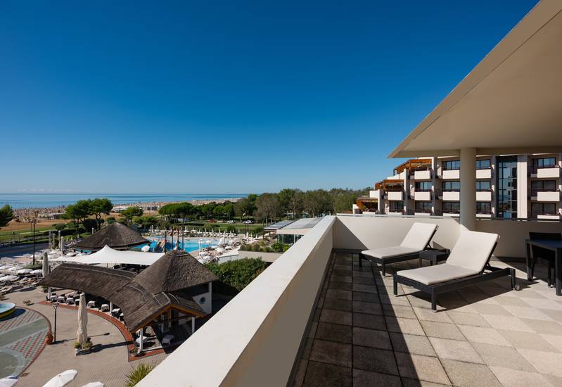 Terrazzo Panoramic Royal